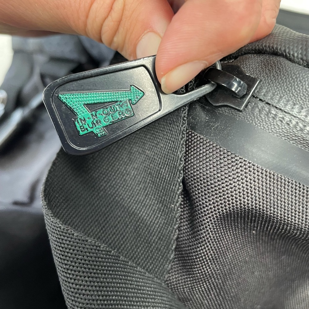 In-N-Out Duffle Bag - Picture 4 of 4